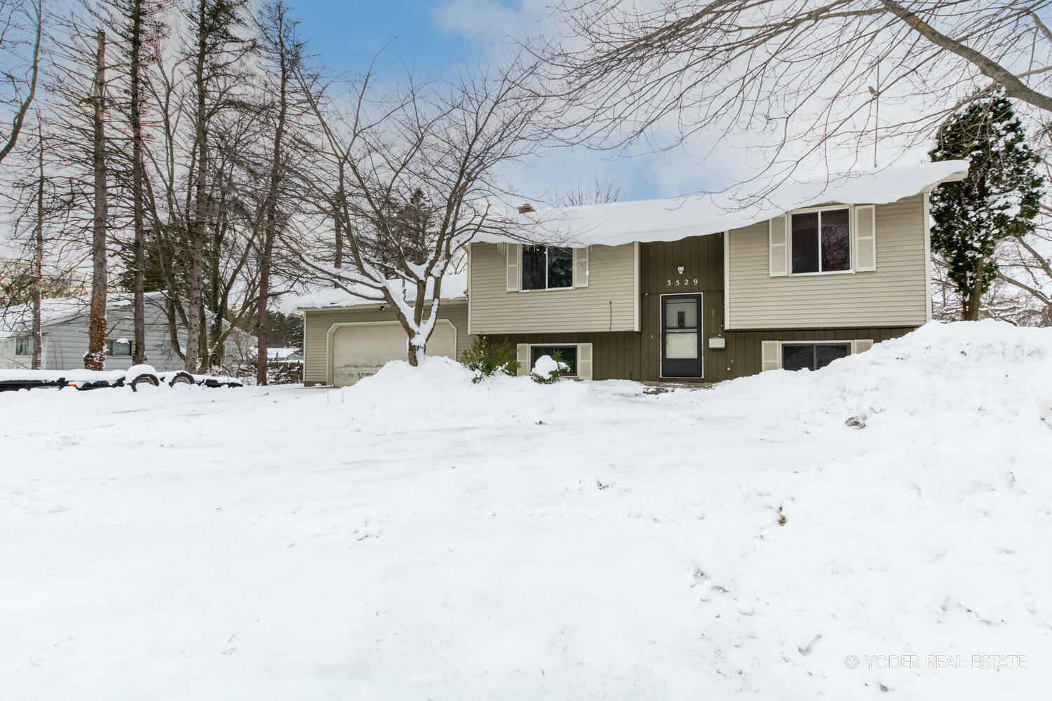 3529 South Dangl Road Muskegon, MI 49444 - Photo 3 of 17 3529SDANGLRD-3