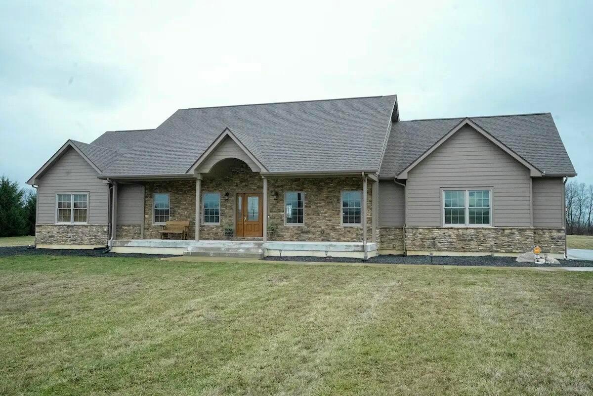 4387 Mahar Road Springfield, OH 45502 - Photo 66 of 71 32dc0353-c32a-4160-aa8c-84afc4c87c9d.jpe