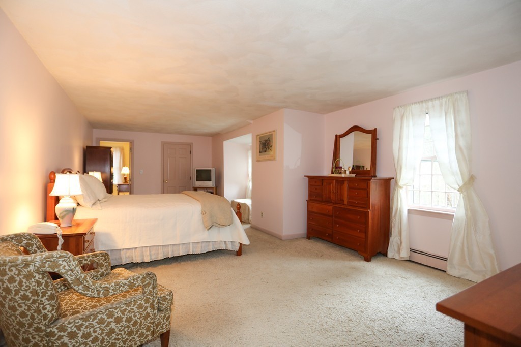 227 Mossman Road Sudbury, MA 01776 - Photo 21 of 29 Gallery Image 21