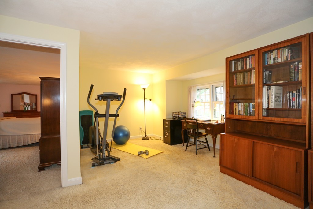 227 Mossman Road Sudbury, MA 01776 - Photo 26 of 29 Gallery Image 26