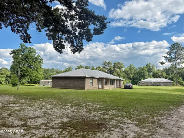 $999,000 | 5172 Lynch Drive, Marianna, FL 32446