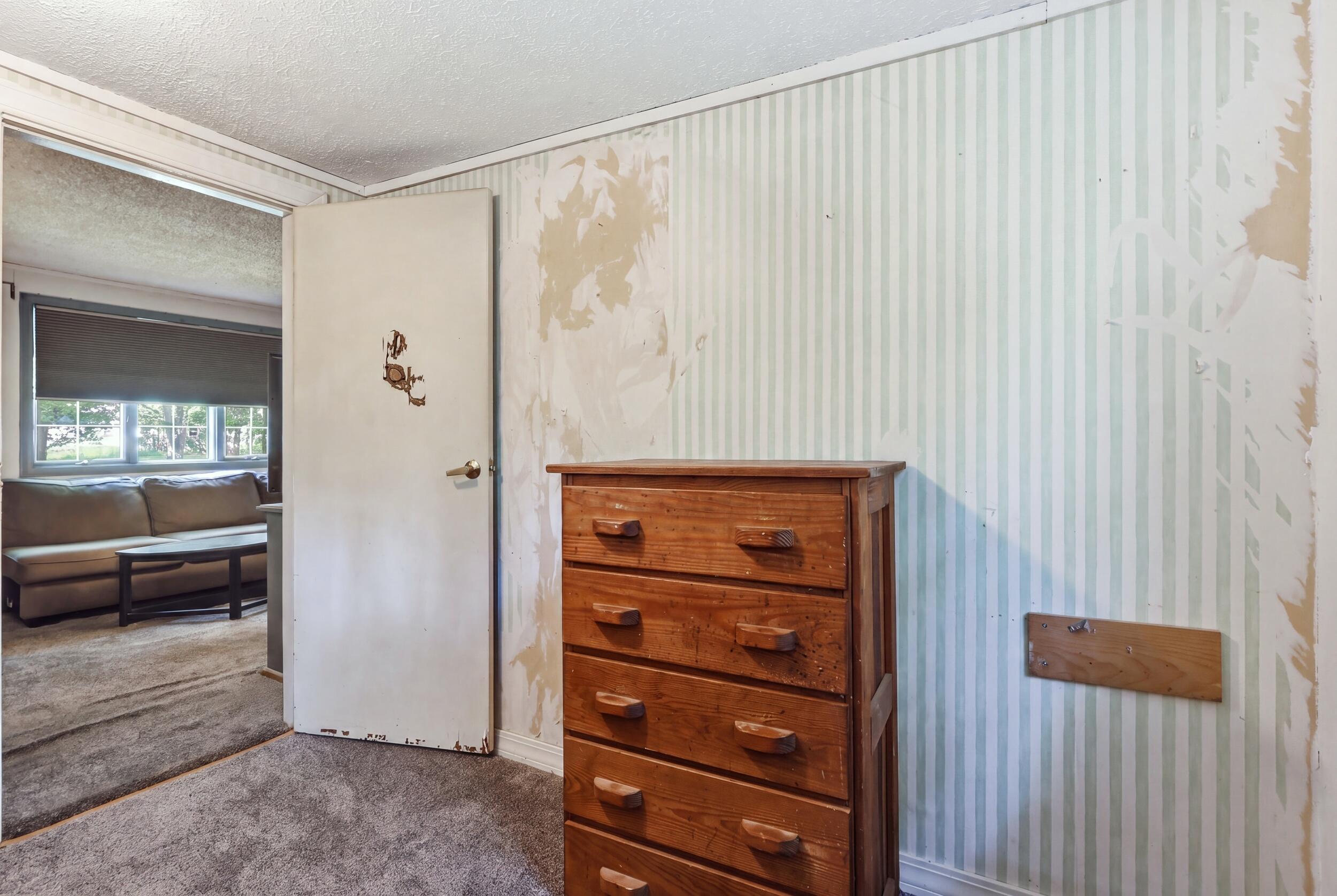 185 Dunnell Road Buxton, ME 04093 - Photo 12 of 34 5_breauxmediaco_004