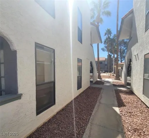 $274,900 | 2812 Bluegill Way, Unit A, Henderson, NV 89014