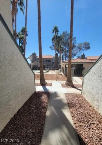$274,900 | 2812 Bluegill Way, Unit A, Henderson, NV 89014