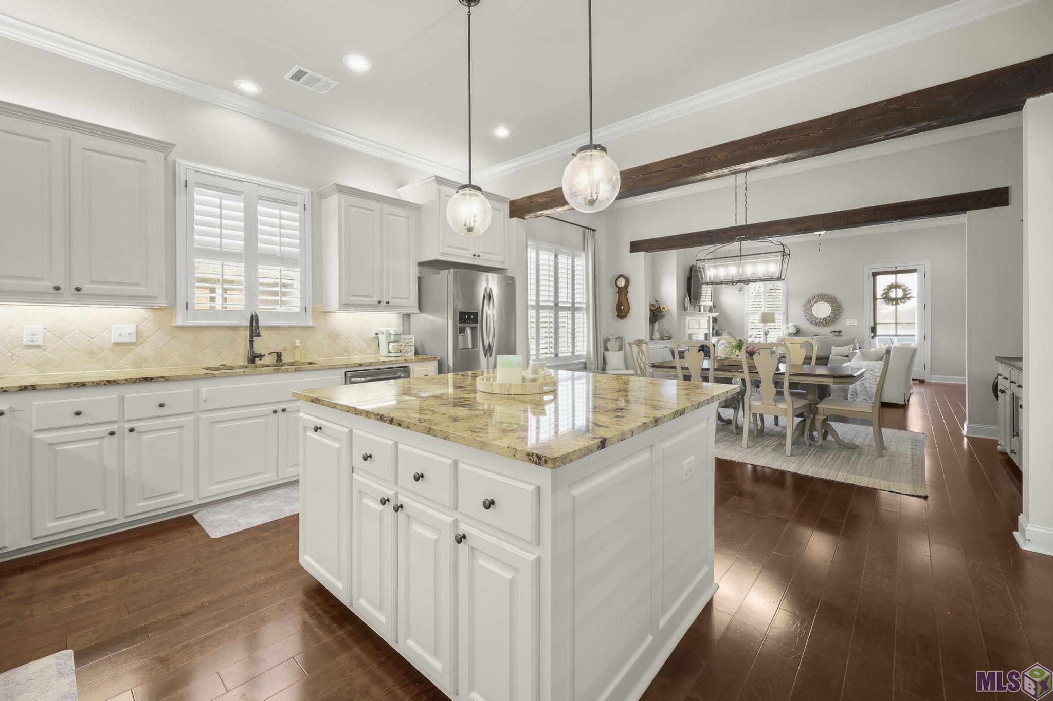 15402 Green Trails Boulevard Baton Rouge, LA 70817 - Photo 17 of 25