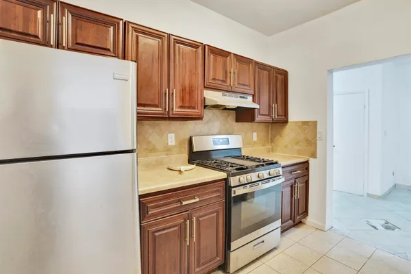 $230,000 | 101 73rd Street, Unit 10, North Bergen, NJ 07047