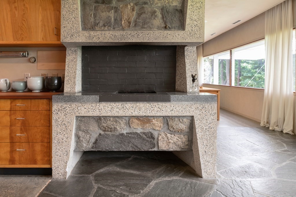 81 Sunset Rock Road Andover, MA 01810 - Photo 12 of 34