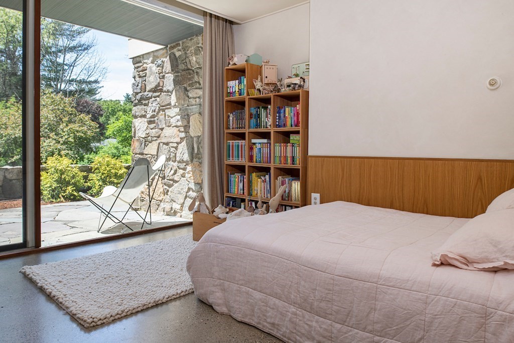 81 Sunset Rock Road Andover, MA 01810 - Photo 21 of 34