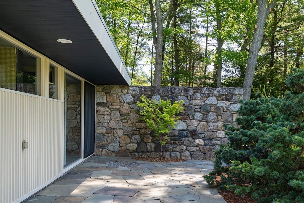 81 Sunset Rock Road Andover, MA 01810 - Photo 26 of 34