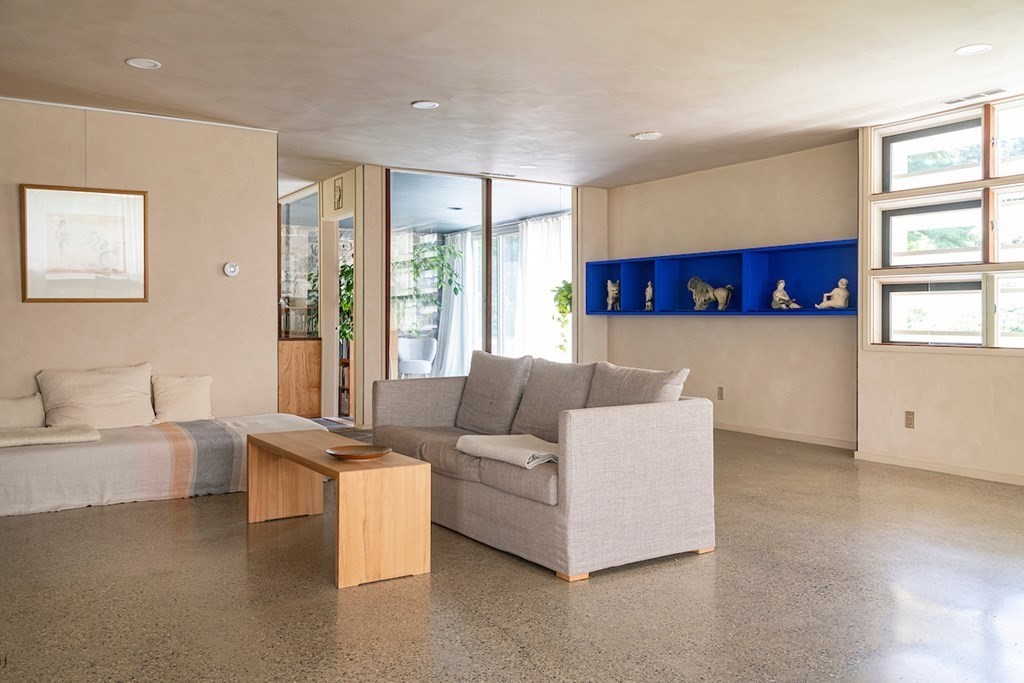 81 Sunset Rock Road Andover, MA 01810 - Photo 7 of 34