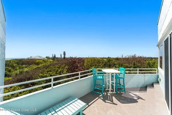 $529,900 | 6355 South Hwy A1A, Unit 4, Melbourne Beach, FL 32951