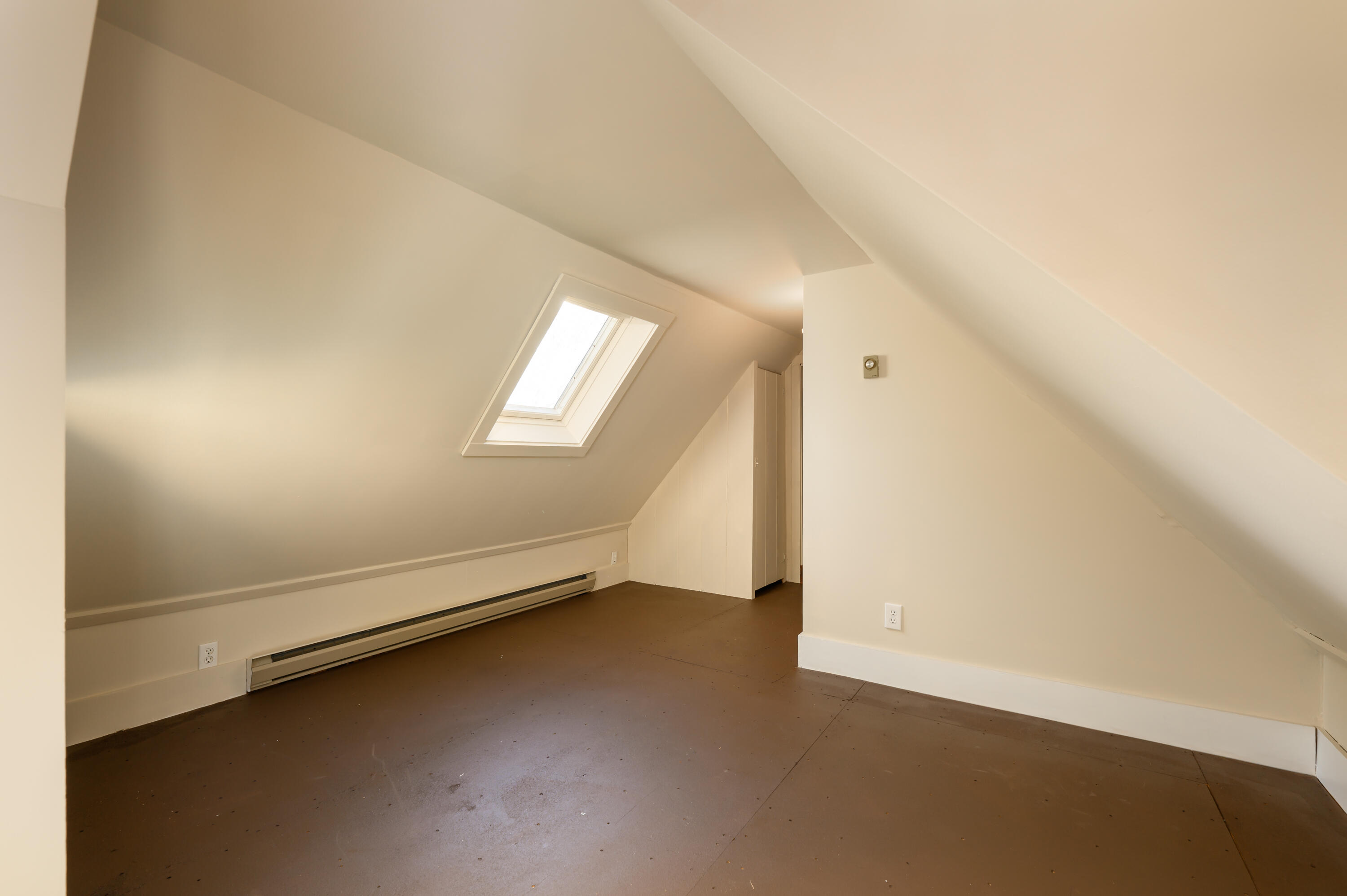 233 Alfred Road Kennebunk, ME 04043 - Photo 13 of 27 Family Room