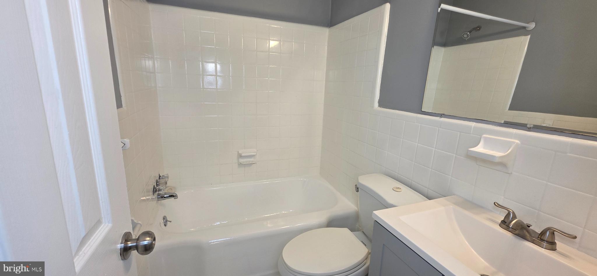 1220 16th Street Northeast Washington, DC 20002 - Photo 12 of 31