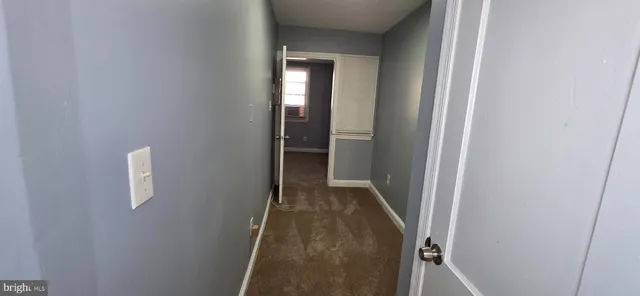 $5,200 | 1220 16th Street Northeast, Washington, DC 20002