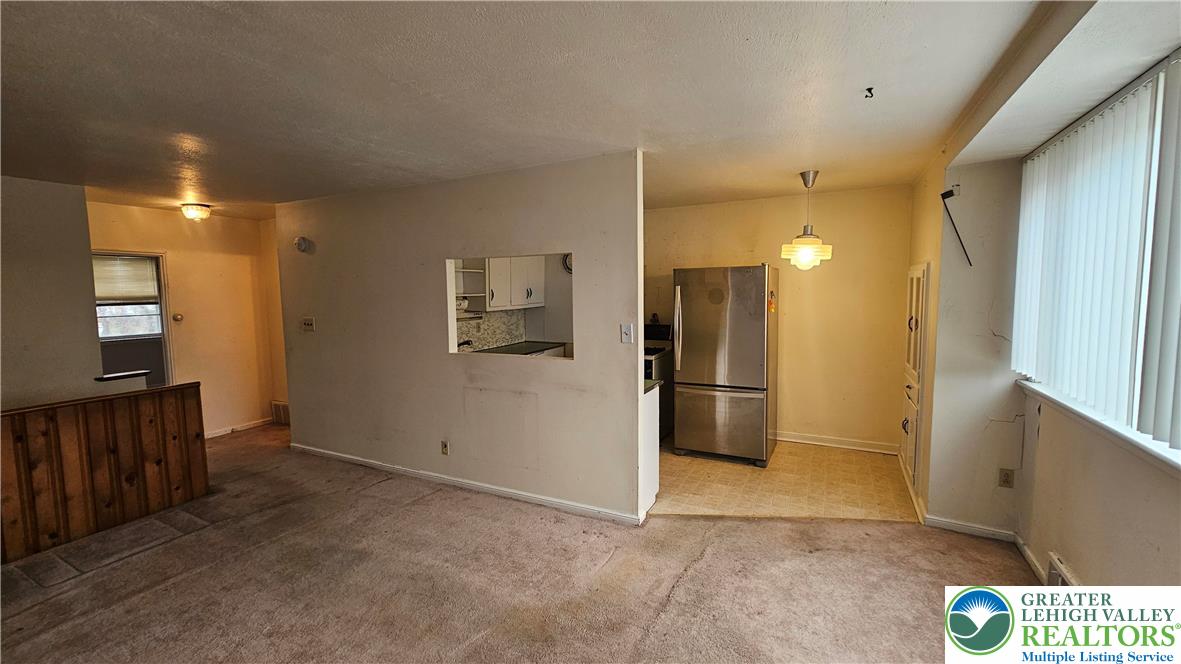 2335 4th Street Wilson, PA 18042 - Photo 13 of 48