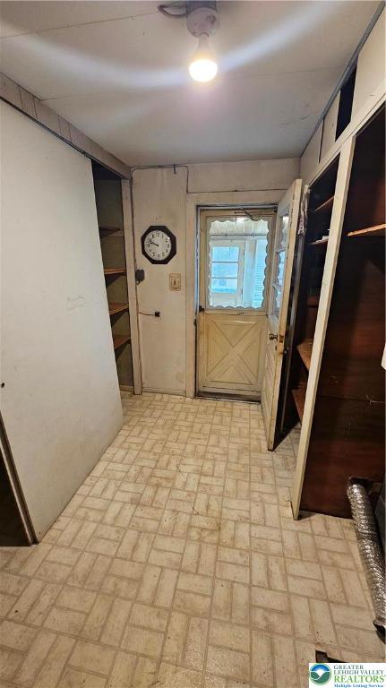 2335 4th Street Wilson, PA 18042 - Photo 29 of 48 a view of entryway