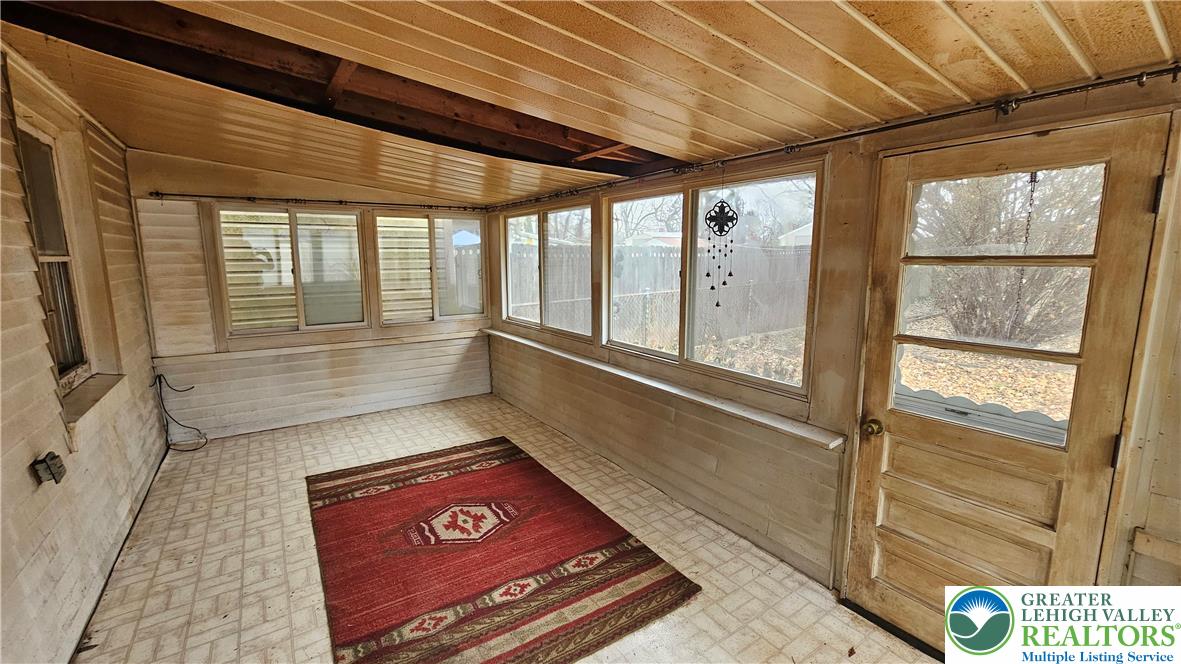 2335 4th Street Wilson, PA 18042 - Photo 37 of 48 a view of an empty room with a window