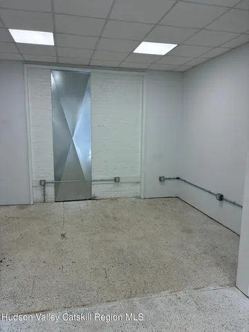 $1,500 | 3 Cedar Street, Kingston, NY 12401