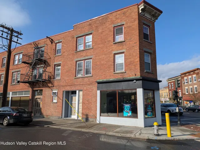 $1,500 | 3 Cedar Street, Kingston, NY 12401