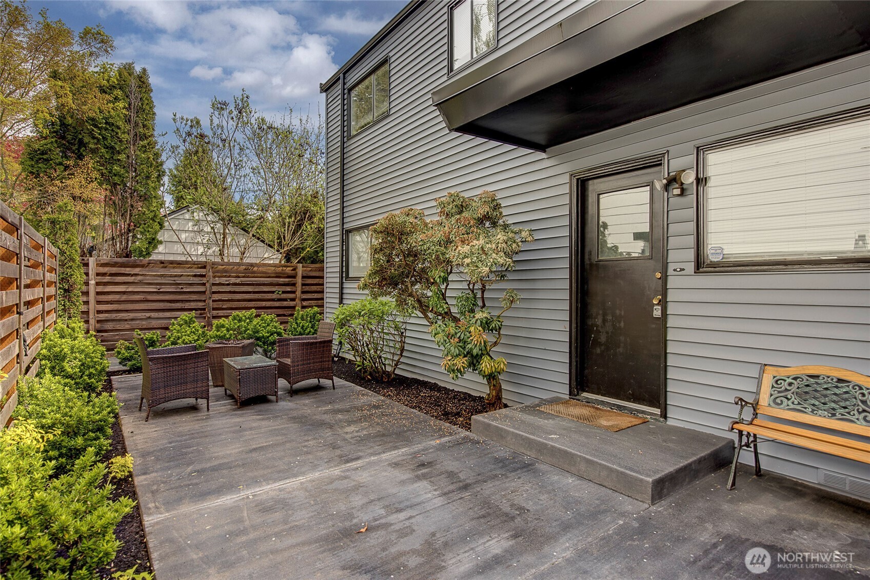 4606 Northeast 47th Street Seattle, WA 98105 - Photo 20 of 36
