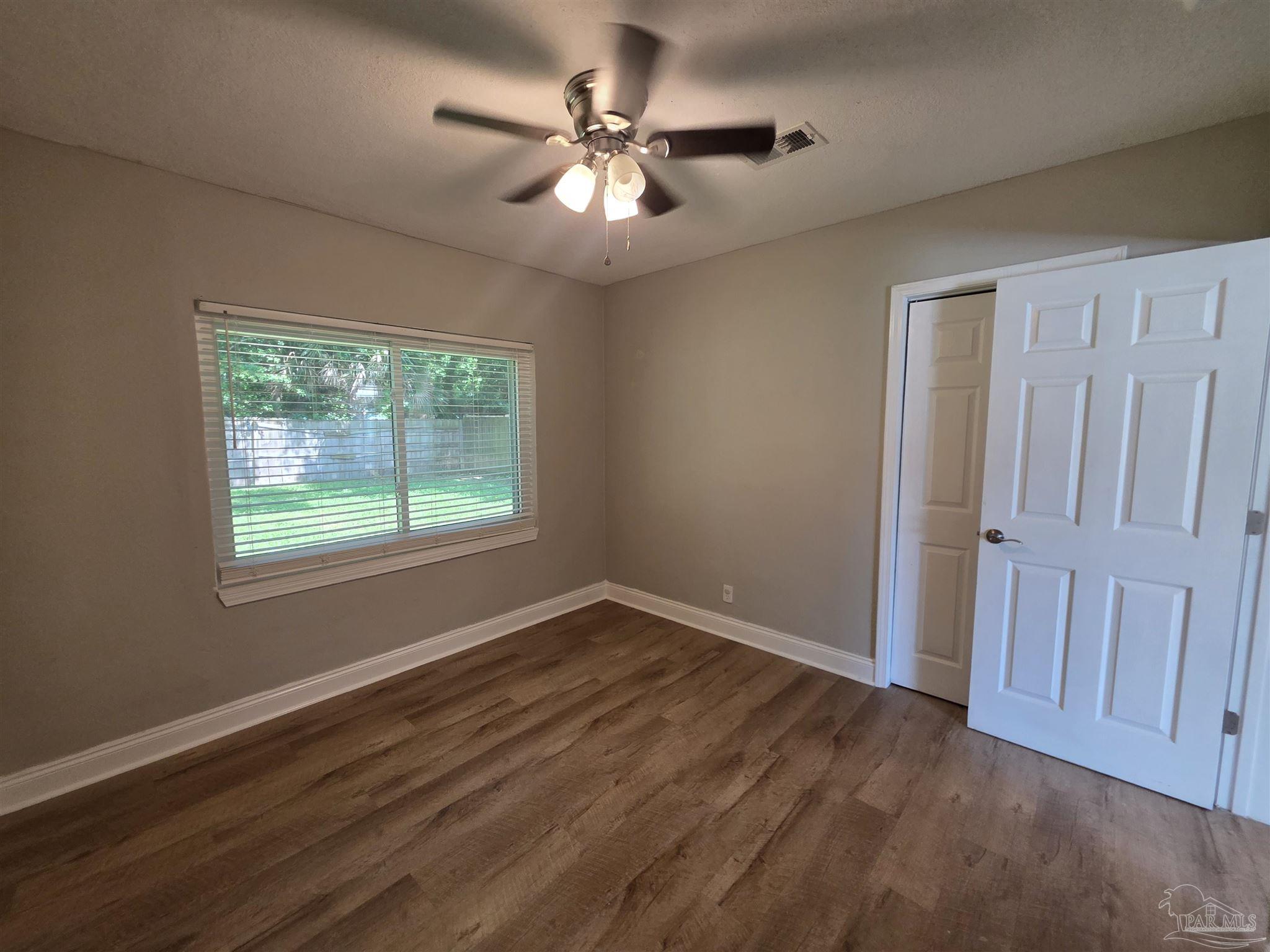 109 Reed Road Pensacola, FL 32507 - Photo 17 of 30
