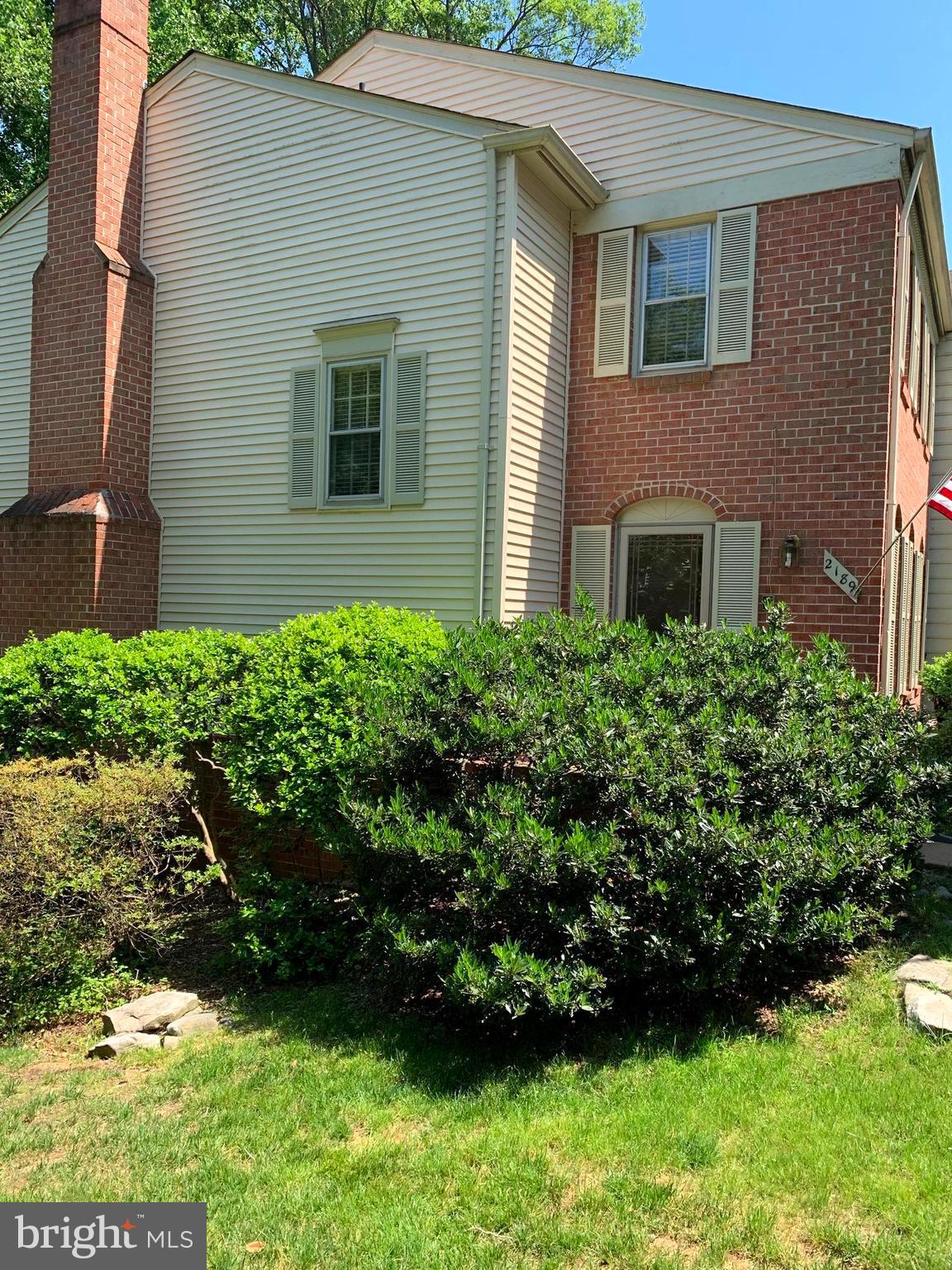 2189 Greenkeepers Court Reston, VA 20191 - Photo 5 of 6 Gallery Image 5