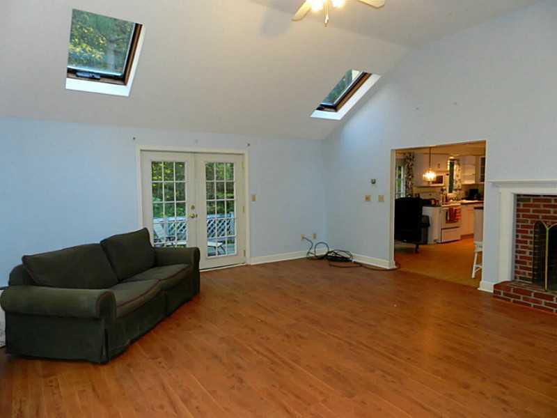 17 Caly Hollow Road Kennebunk, ME 04043 - Photo 10 of 18 Family Room.