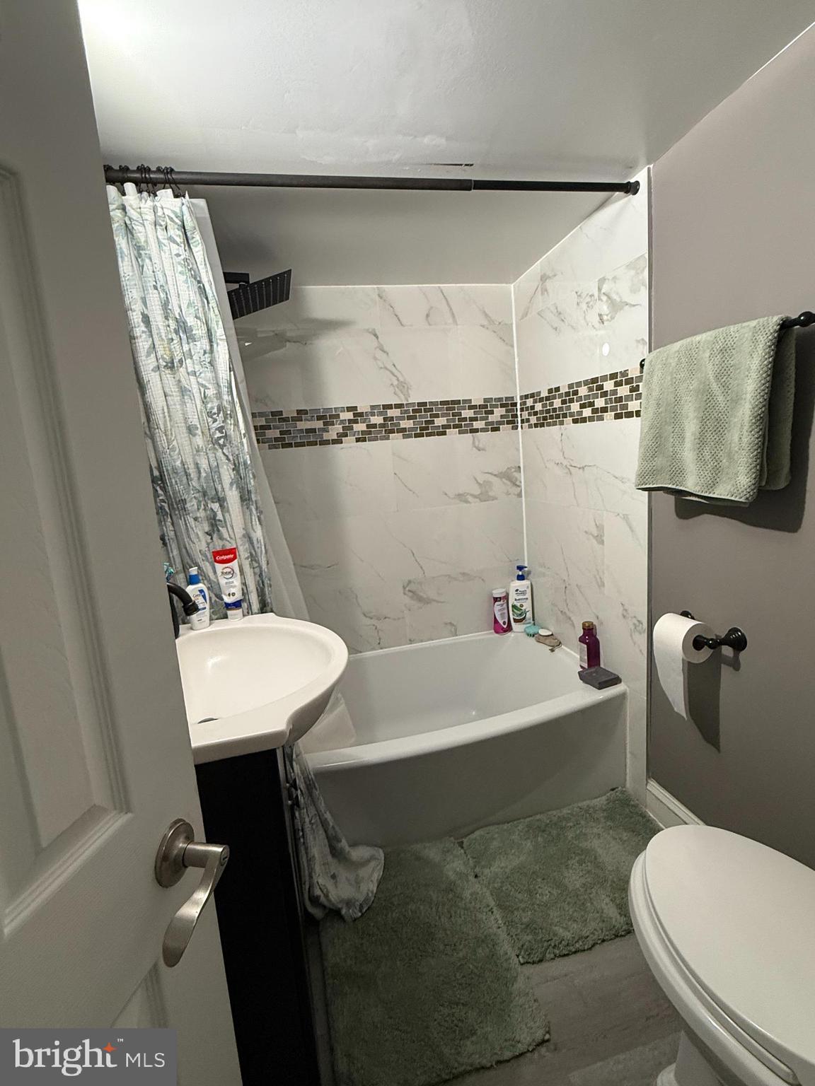 4709 68th Avenue Hyattsville, MD 20784 - Photo 11 of 26