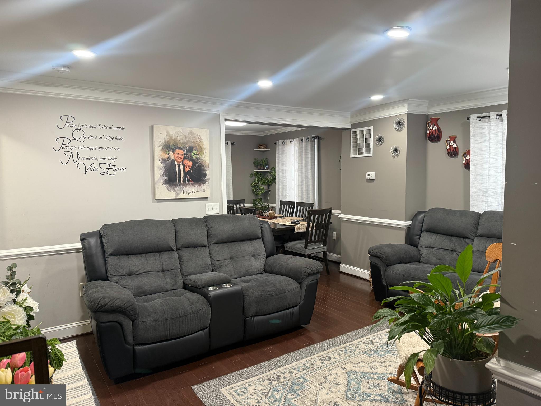 4709 68th Avenue Hyattsville, MD 20784 - Photo 4 of 26