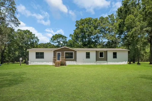 $685,000 | 39360 Highway 105, Saratoga, TX 77585