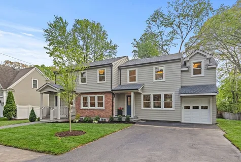 $1,679,000 | 17 Melrose Avenue, Needham, MA 02492