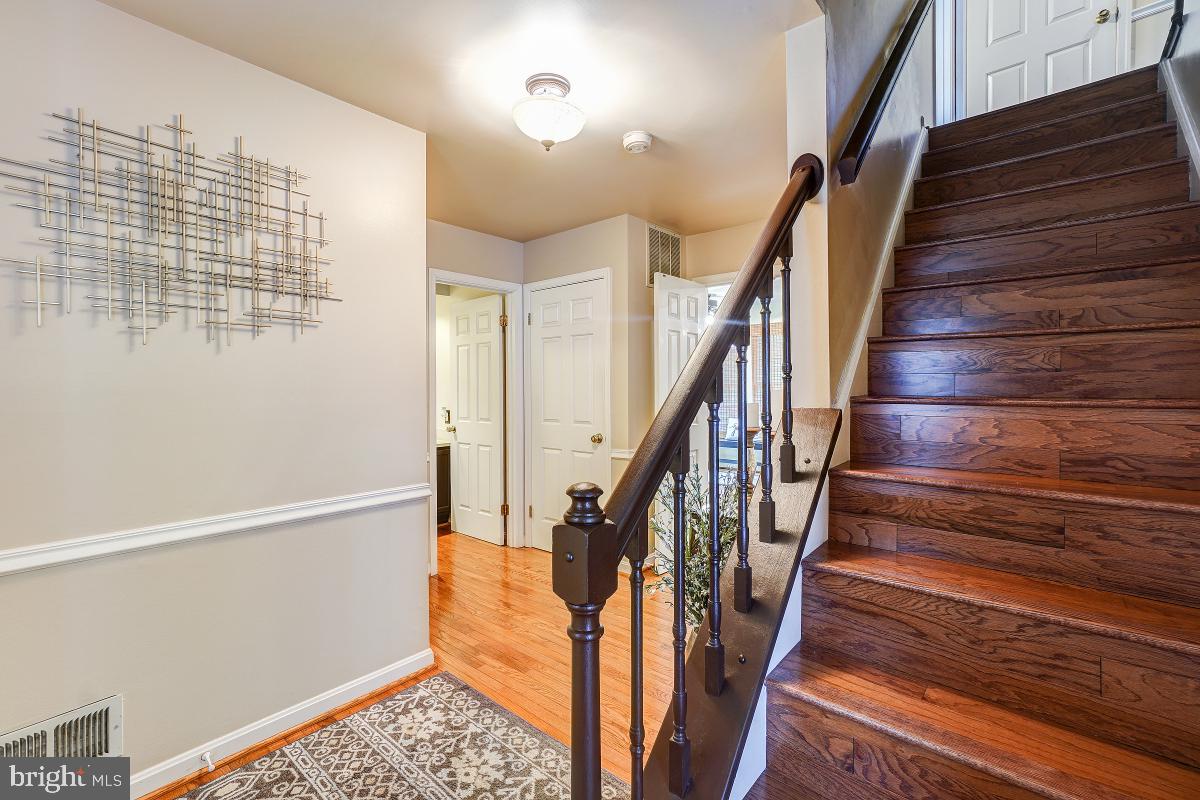 15409 Pine Tree Court Bowie, MD 20721 - Photo 5 of 45