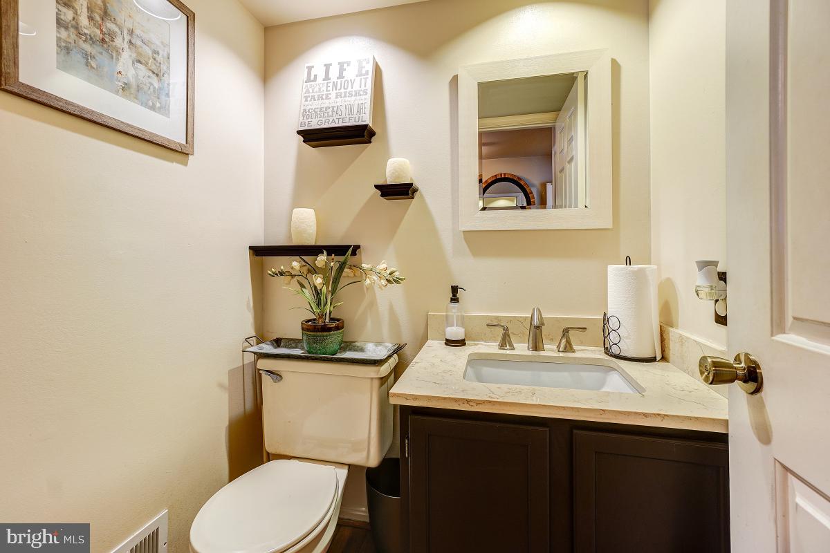 15409 Pine Tree Court Bowie, MD 20721 - Photo 7 of 45