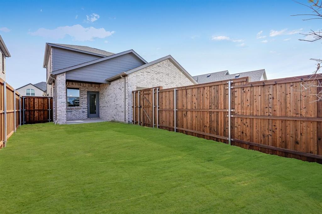 3104 Winecup Road Celina, TX 75009 - Photo 29 of 38 3104 Winecup Road - Ready Now!