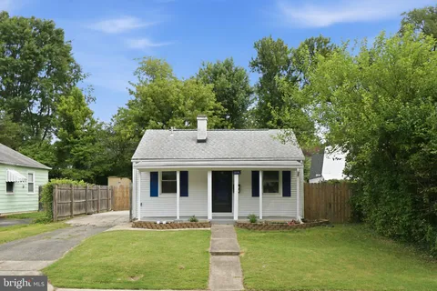 $429,900 | 514 Crabb Avenue, Rockville, MD 20850