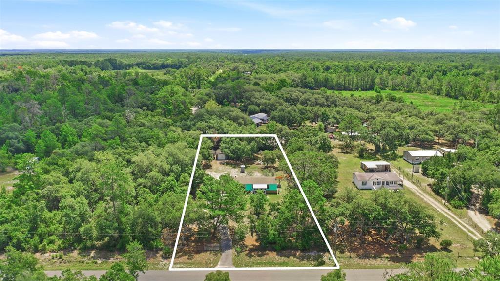 44238 Forest View Road DeLand, FL 32720 - Photo 7 of 38