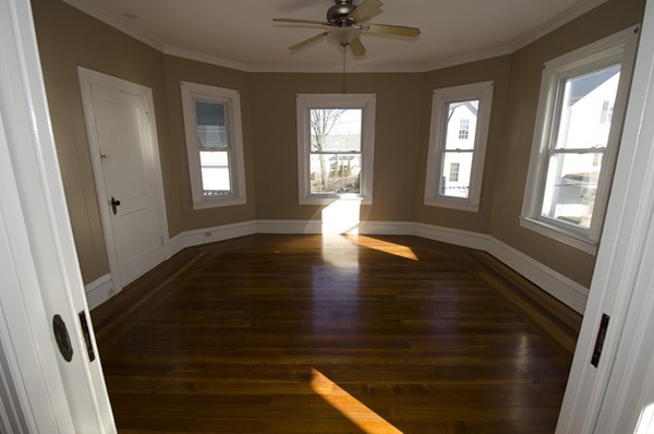181 Diman Street Fall River, MA 02721 - Photo 7 of 12