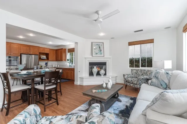 $1,650,000 | 309 Flint Avenue, Long Beach, CA 90814