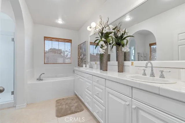 $1,700,000 | 309 Flint Avenue, Long Beach, CA 90814