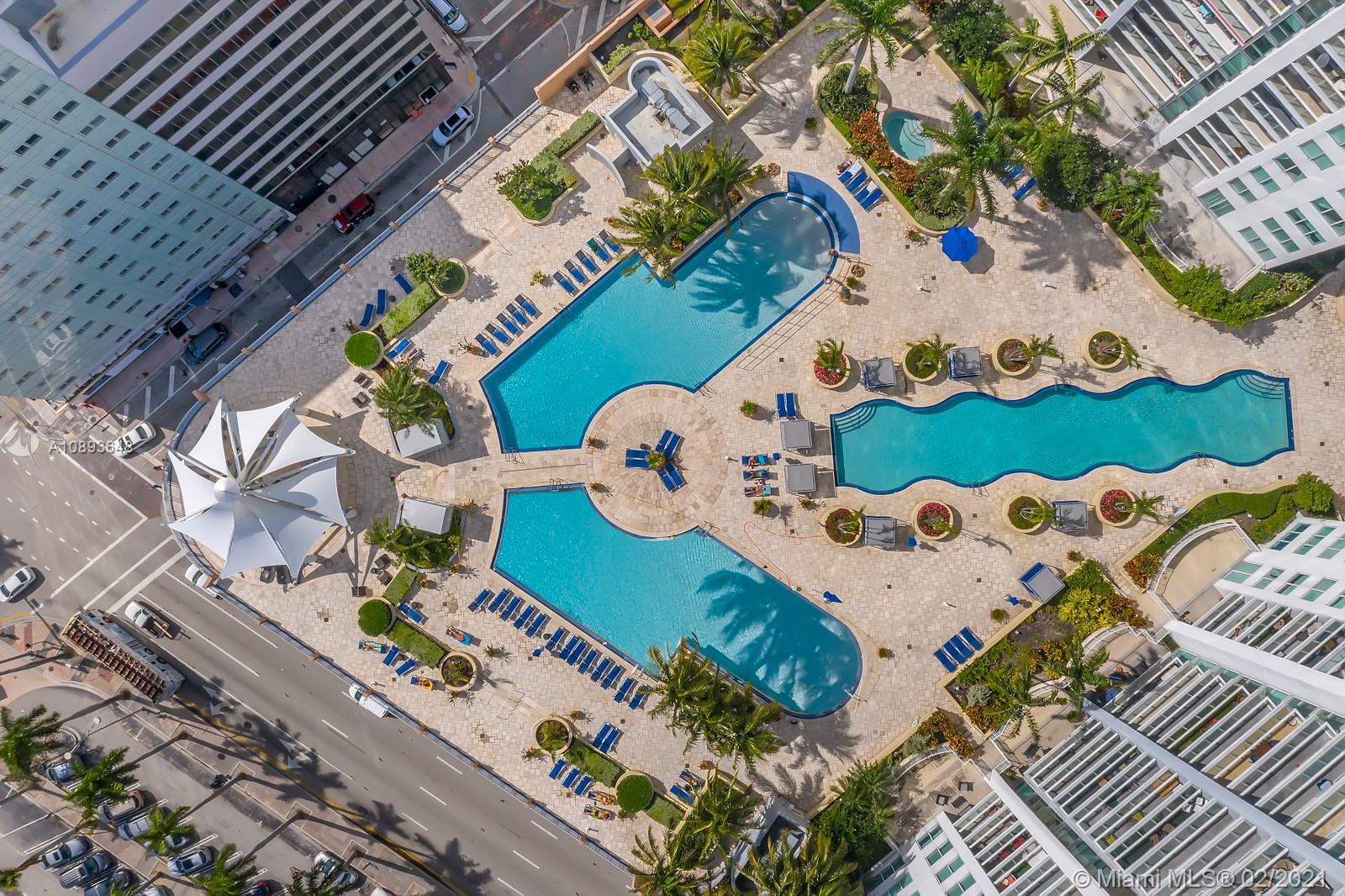 244 Biscayne Boulevard, Unit 3406 Miami, FL 33132 - Photo 15 of 20