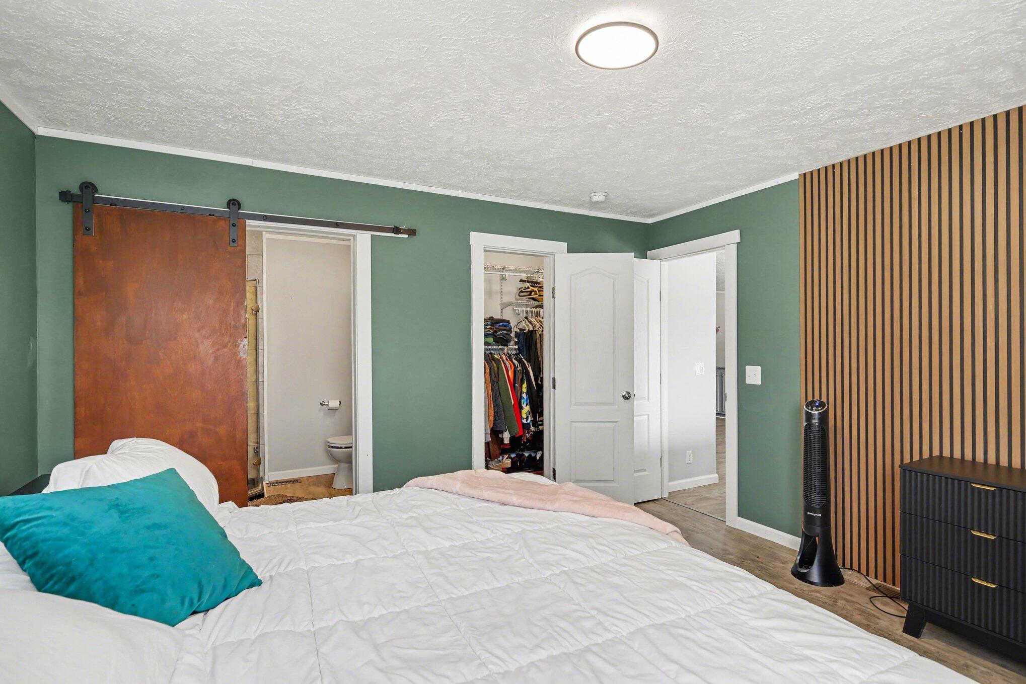 9491 Thorne Road Horton, MI 49246 - Photo 10 of 31 013_file_9039