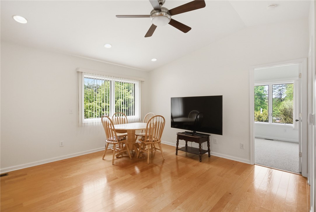 302 Petty Road Seneca, SC 29672 - Photo 40 of 49