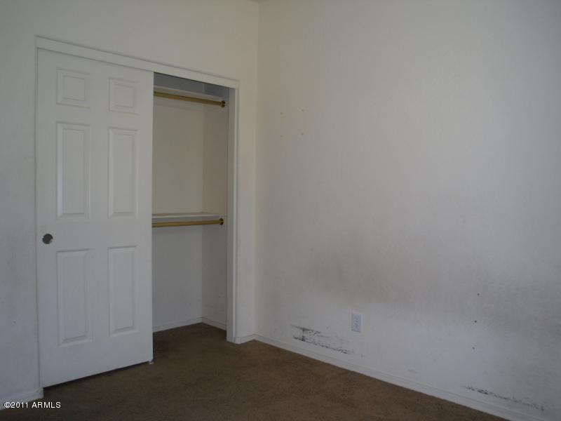 8917 West Cordes Road Tolleson, AZ 85353 - Photo 8 of 25 Den