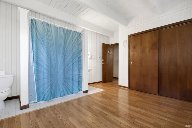 $435,000 | 525 Wayne Street, Middlebury, IN 46540