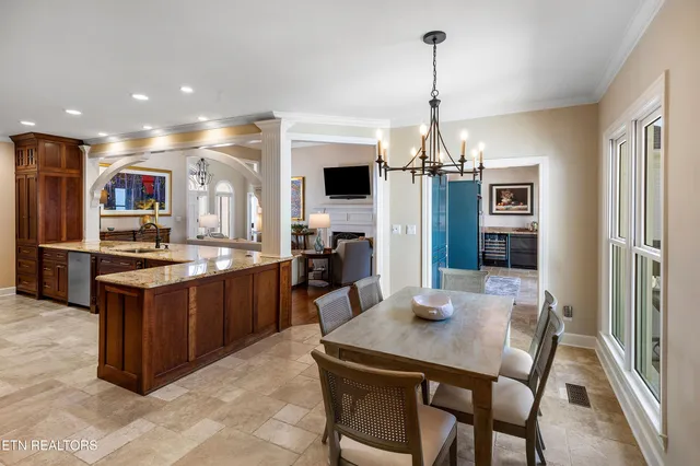 $999,750 | 8829 Rosemont Boulevard, Knoxville, TN 37923