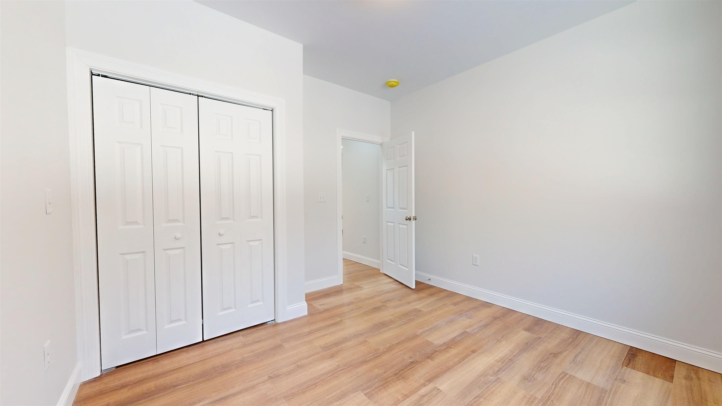 236 Leos Lane Georgia, VT 05478 - Photo 13 of 26