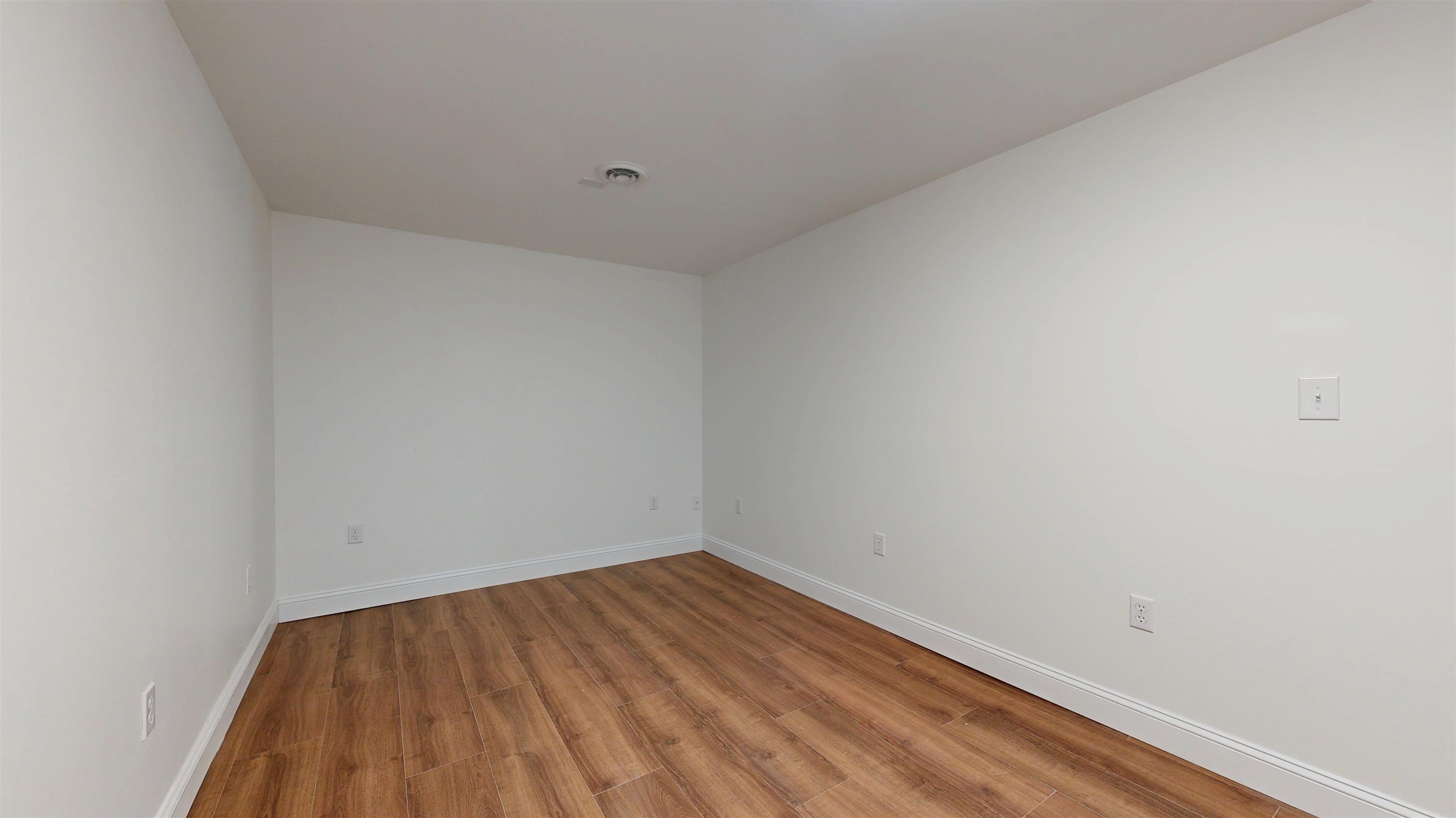 236 Leos Lane Georgia, VT 05478 - Photo 19 of 26