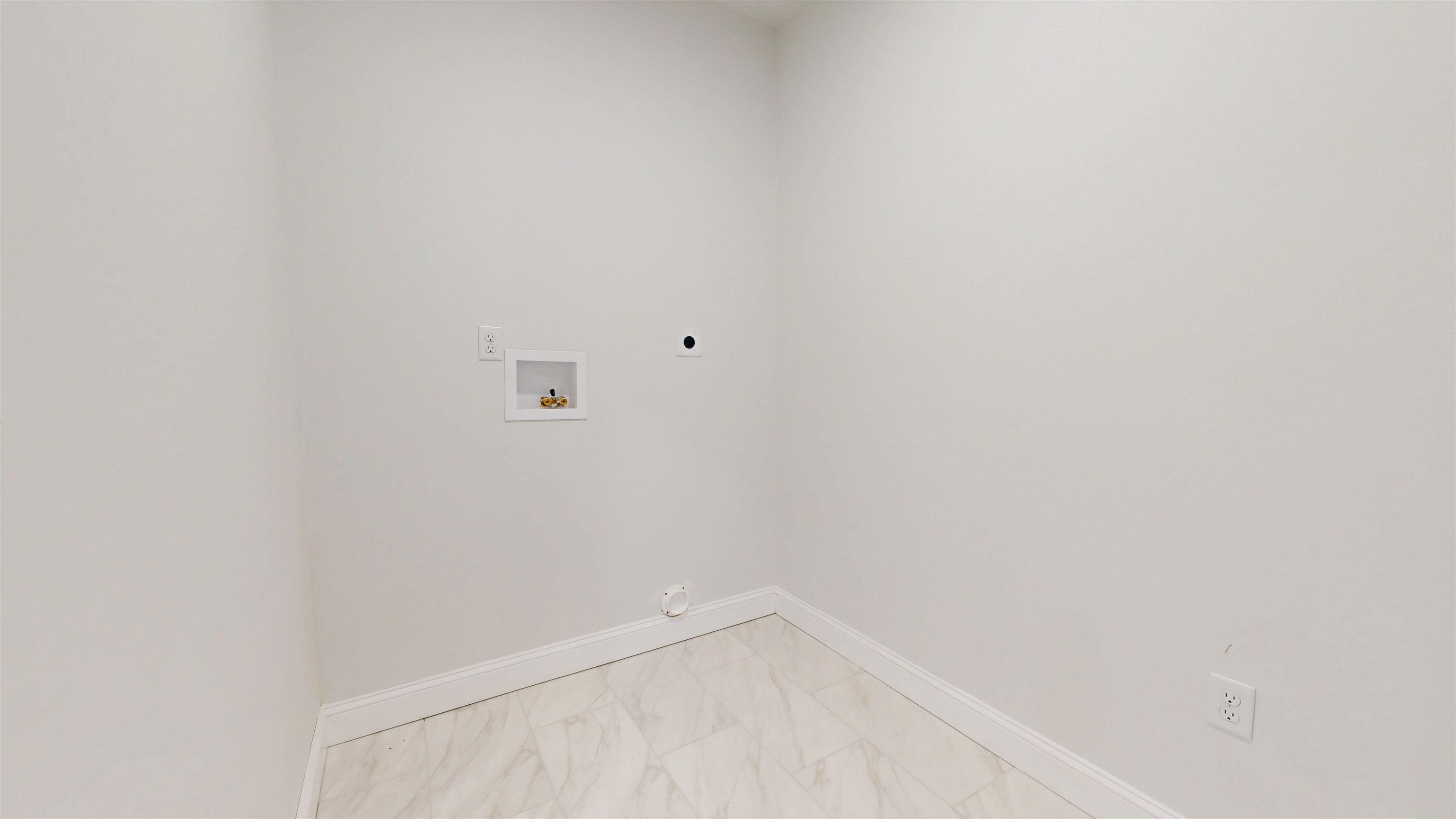 236 Leos Lane Georgia, VT 05478 - Photo 22 of 26