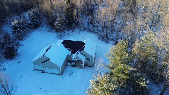 $749,000 | 236 Leos Lane, Georgia, VT 05478