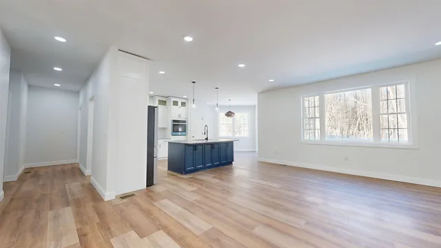 $749,000 | 236 Leos Lane, Georgia, VT 05478